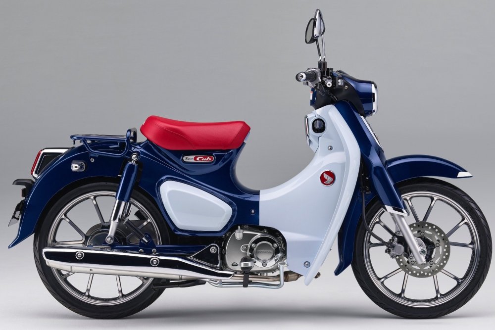 2019-Honda-Super-Cub-C125-ABS-First-Look-urban-motorcycle-1.jpg