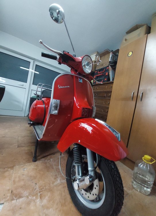 vespa px.jpeg